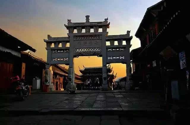 张艺谋春节电影《第二十条》发布全新预告及海报